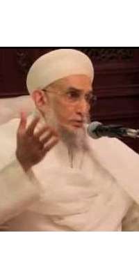 Khuzaima Qutbuddin, Indian Islamic leader., dies at age 75